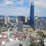 Elements Service Suites Time Square Kl