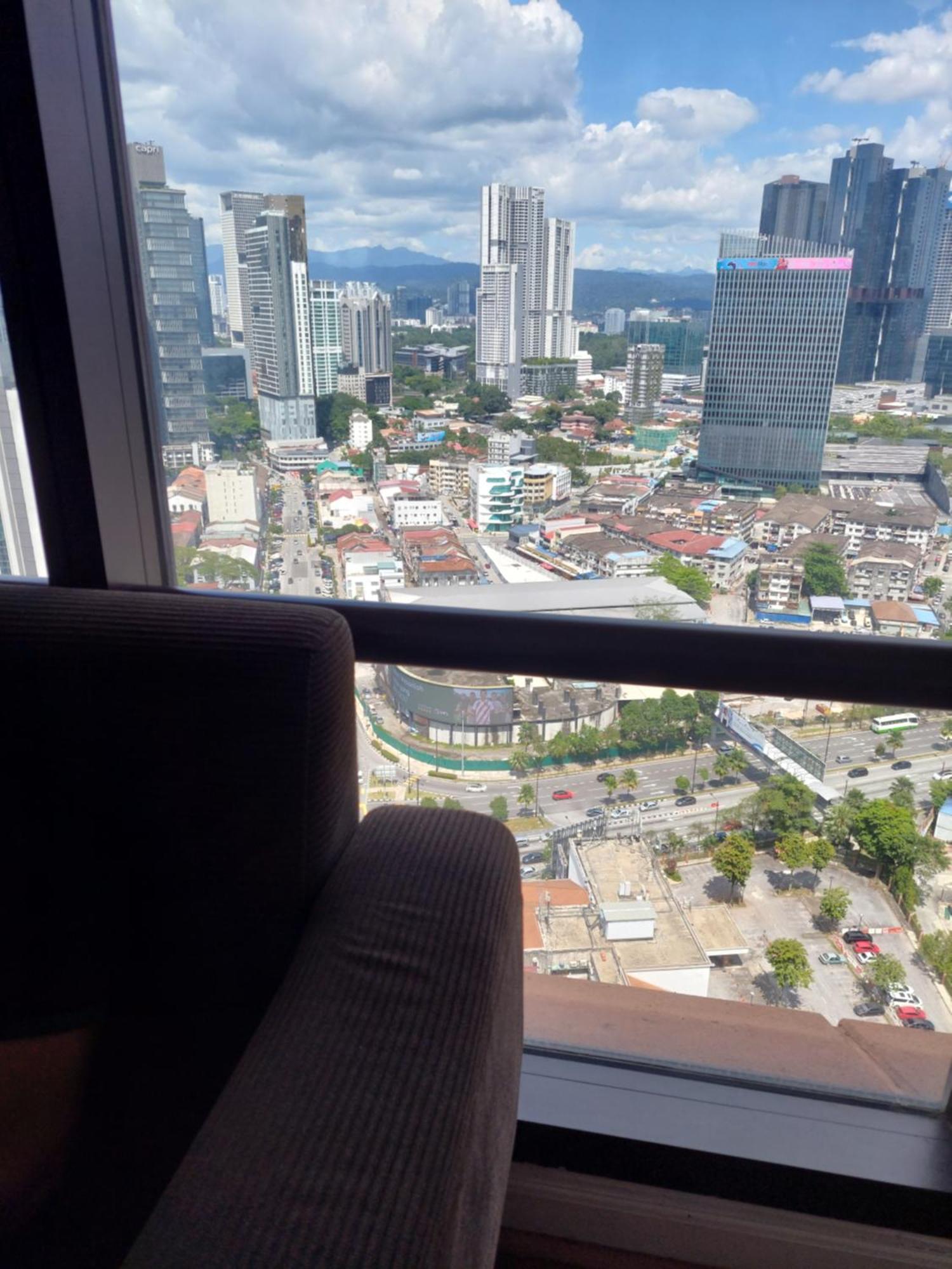 Elements Service Time Square Kl Pangsapuri Kuala Lumpur