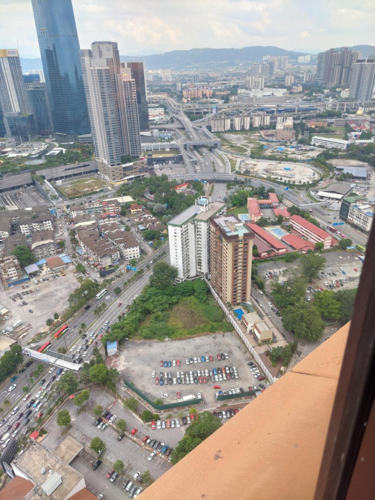 Pangsapuri Elements Service Time Square Kl *